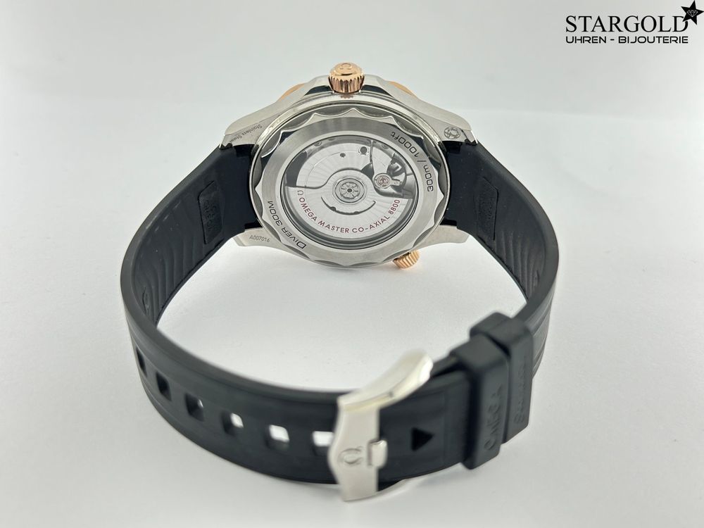 Omega Seamaster Diver 300 M - 210.22.42.20.01.002