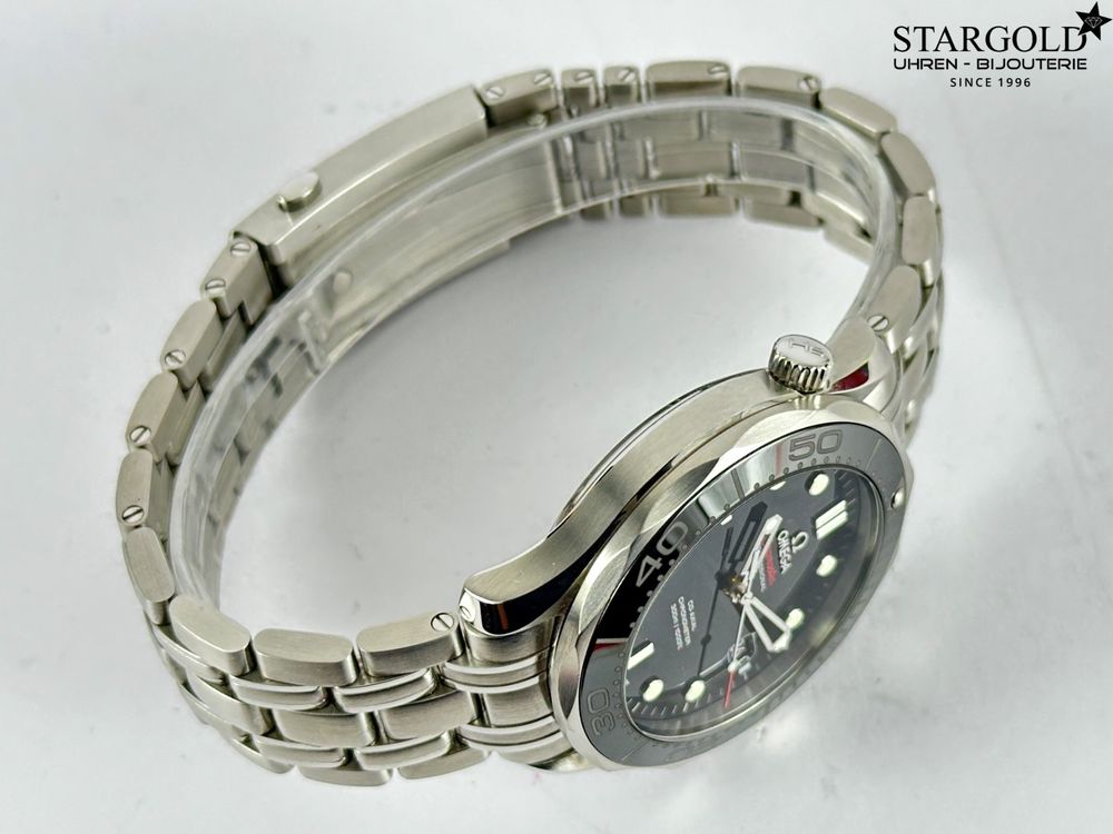 Omega Seamaster Diver 300 M - 212.30.41.20.01.003