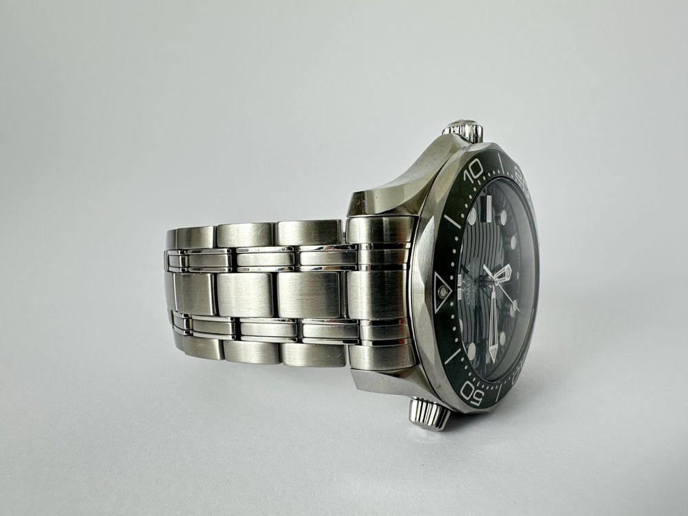 Omega Seamaster Diver 300M - 21030422010001