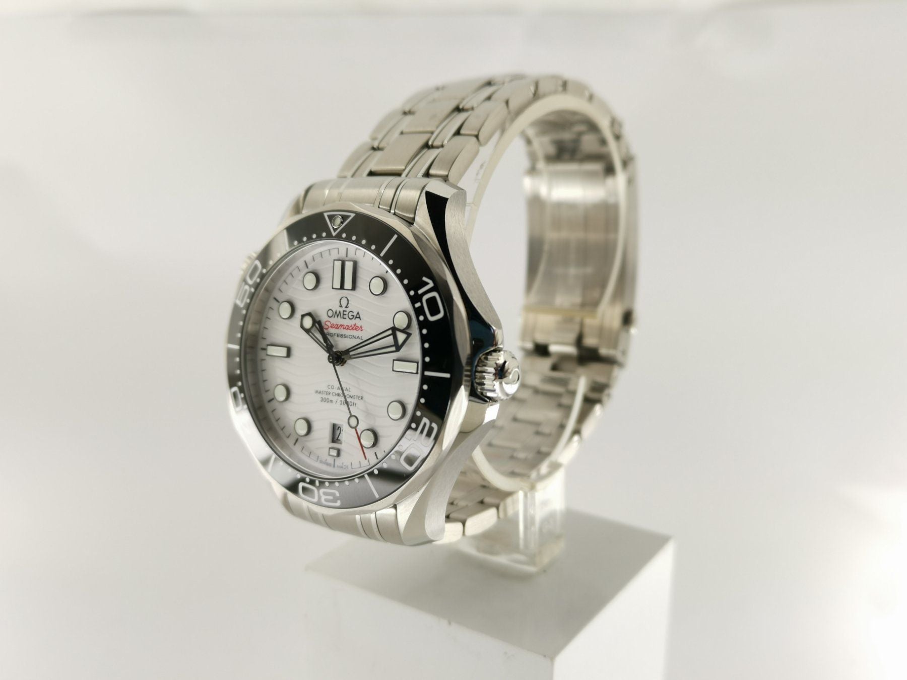 Omega Seamaster Diver 300M