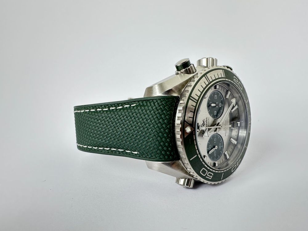 Omega Seamaster Planet Ocean 600M - 215.32.46.51.06.001