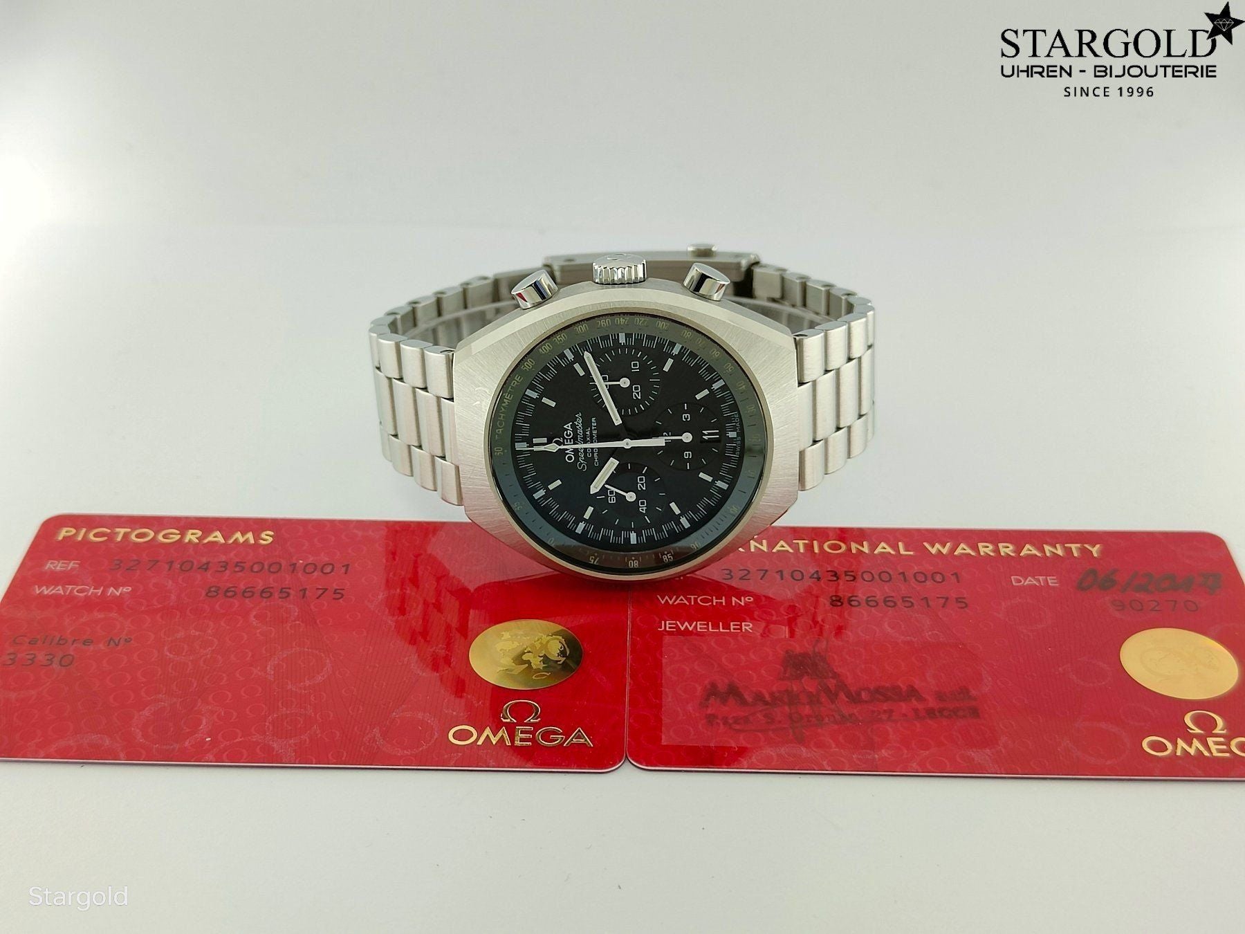 Omega Speedmaster Mark II - 327.10.43.50.01.001