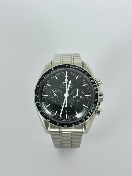 Omega Speedmaster Professional - 310.30.42.50.01.001