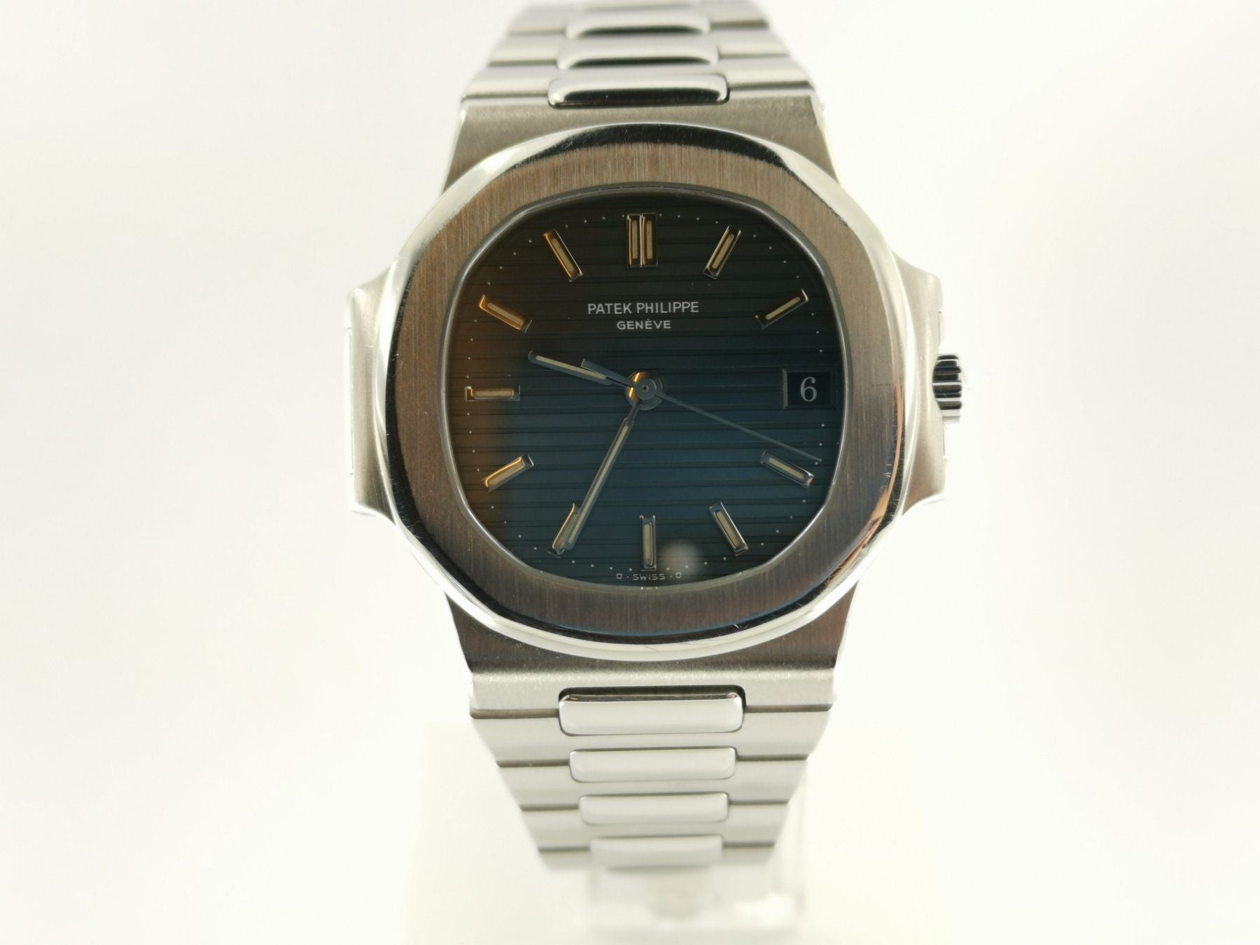 Patek Philippe 3800/1 Nautilus Vintage ’First Series’ - 37 mm - 54500 CHF Zürich