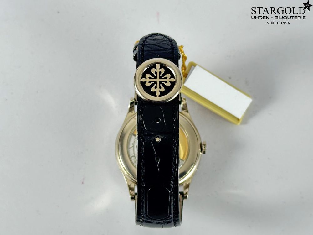 Patek Philippe Annual Calendar - 5396G-014