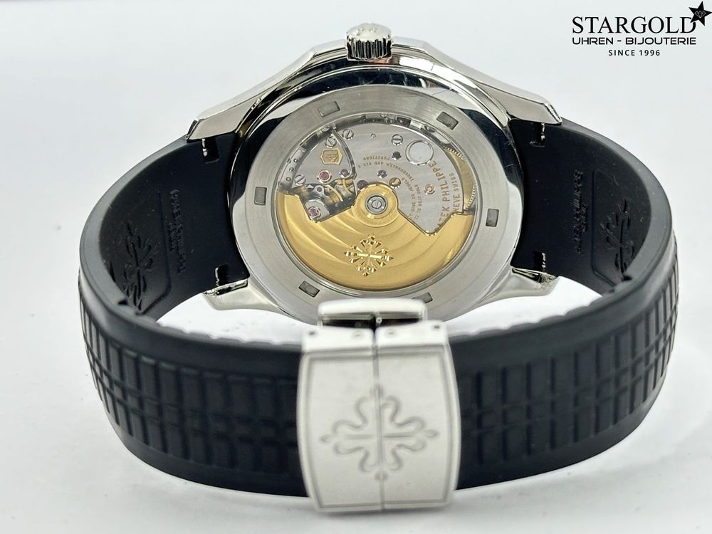 Patek Philippe Aquanaut - 5167A-001