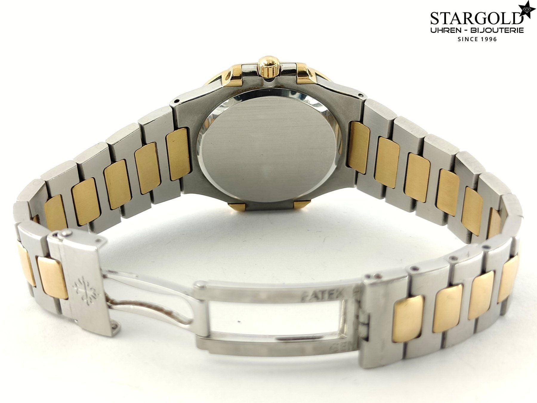 Patek Philippe Nautilus - 3900/1 - 30mm - 17290 CHF Zürich