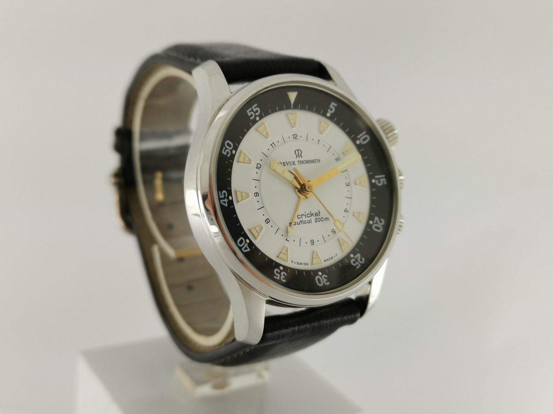 Revue Thommen Cricket Nautical Limited Edition