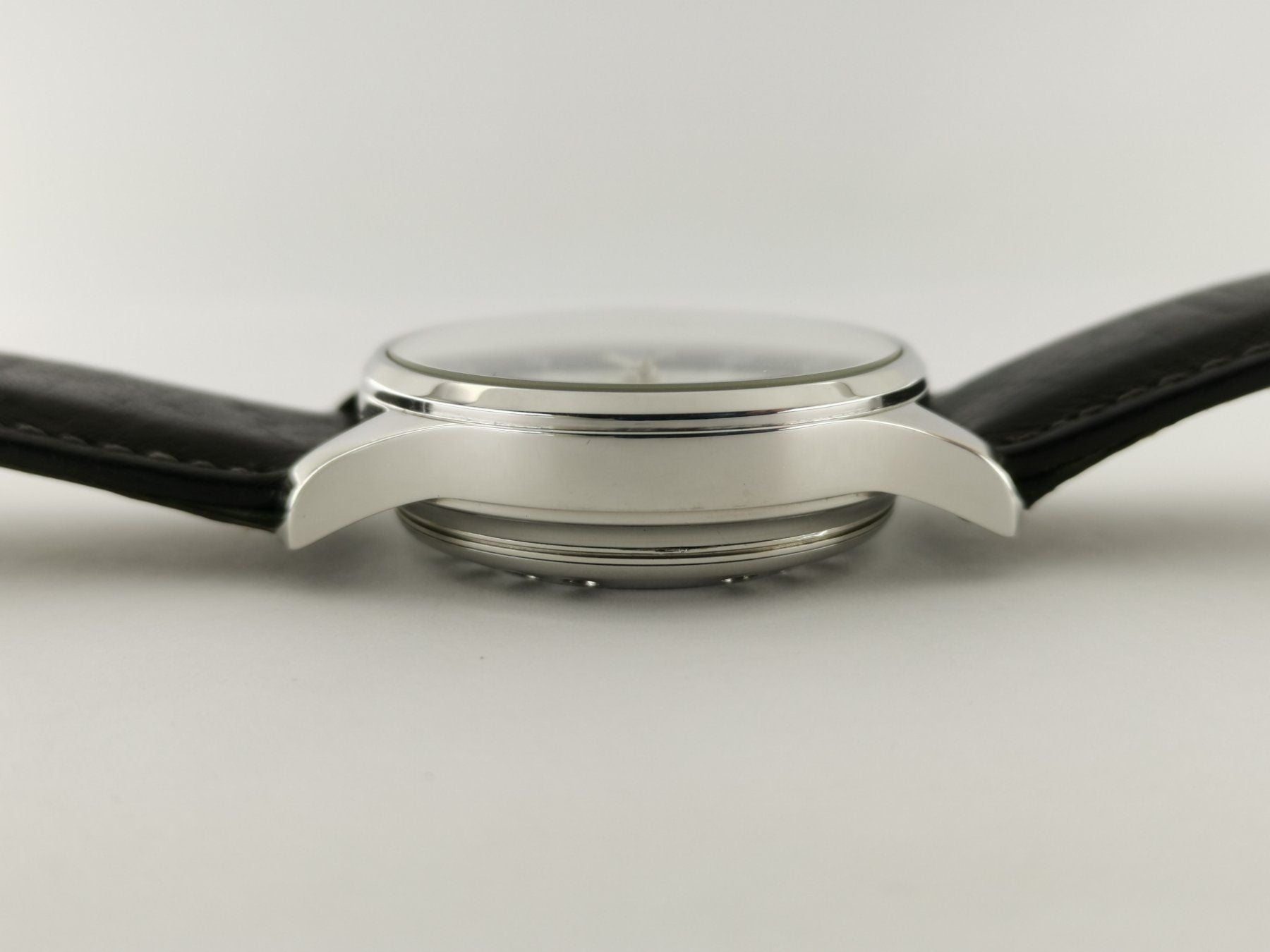 Revue Thommen Cricket Nautical Limited Edition