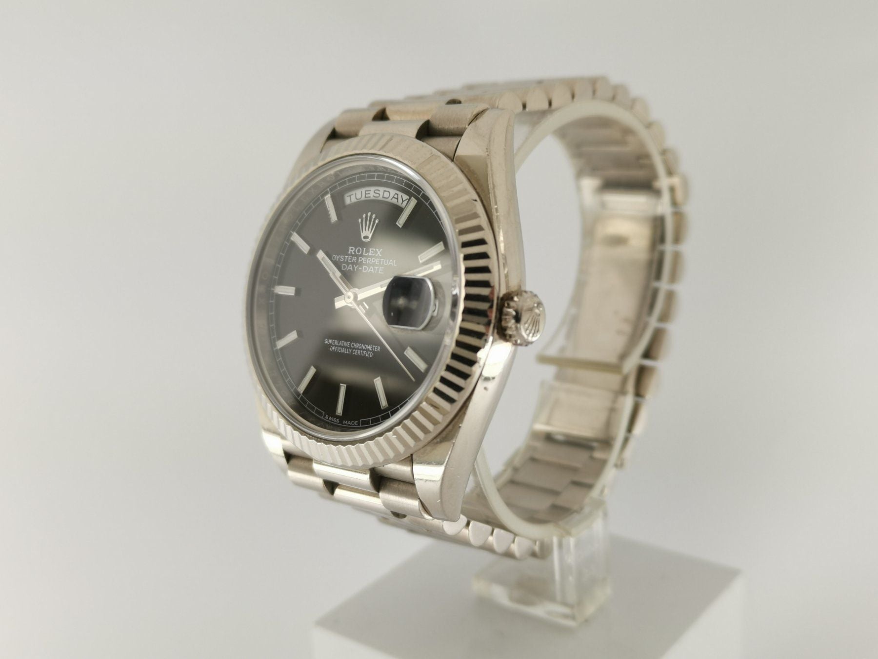 Rolex Day-Date 18K white gold - 228239 (full set)