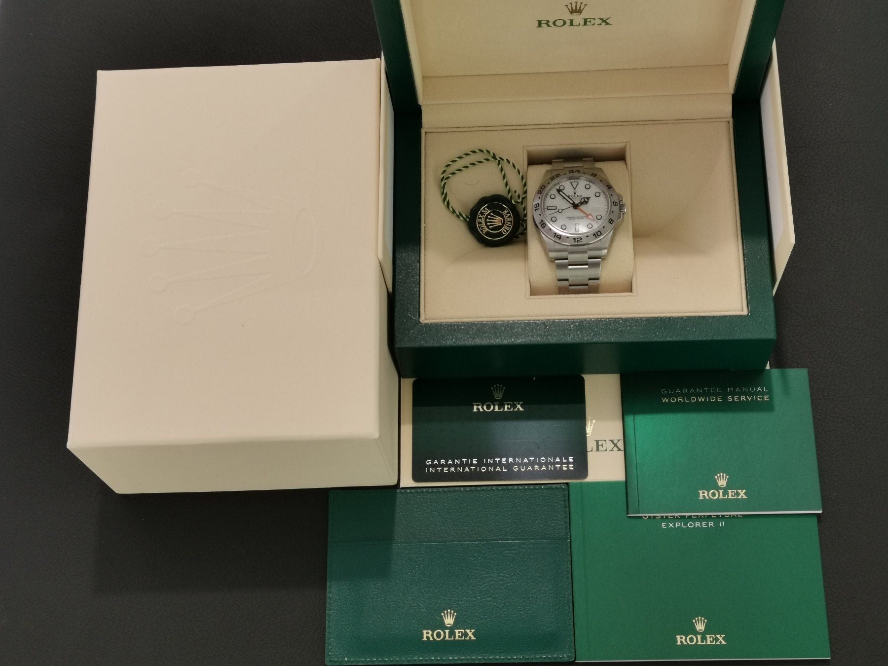 Rolex Explorer II - 2023 - 42 mm - 226570