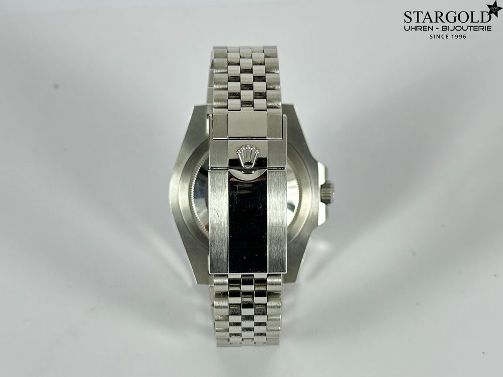 Rolex GMT-Master II Batgirl - 126710BLNR