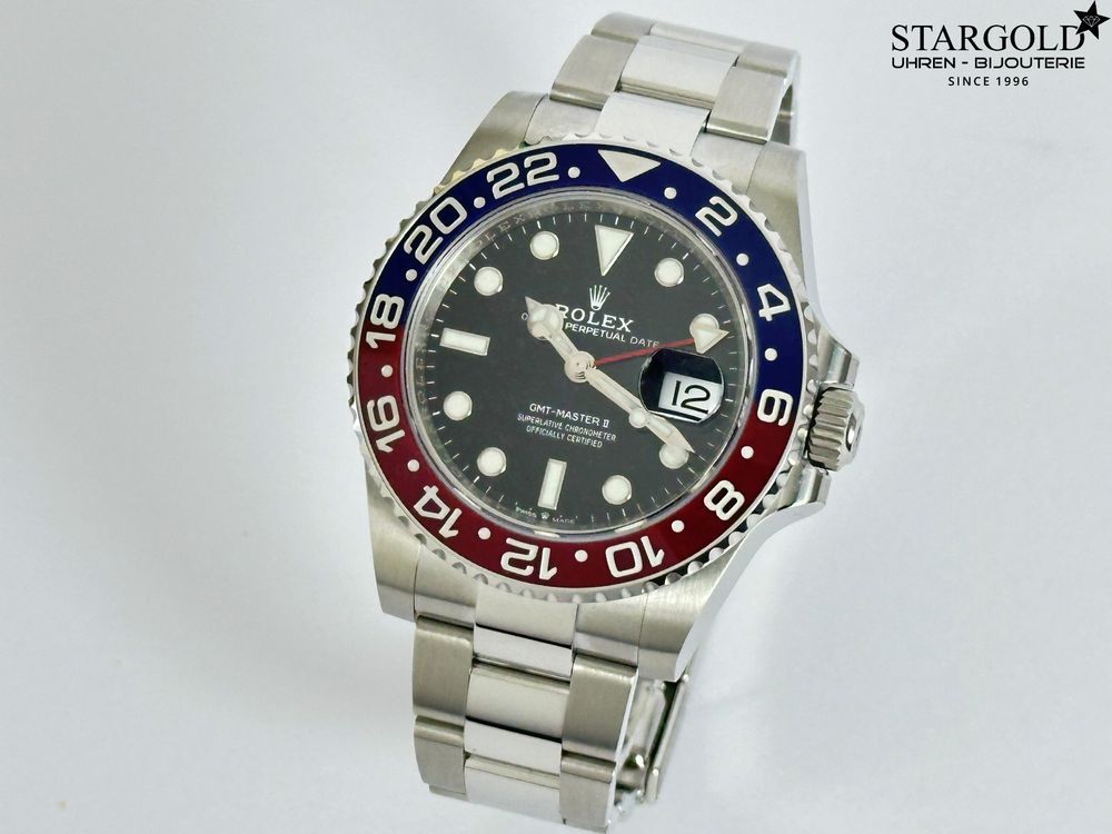 Rolex GMT-Master II "Pepsi" - 126710BLRO