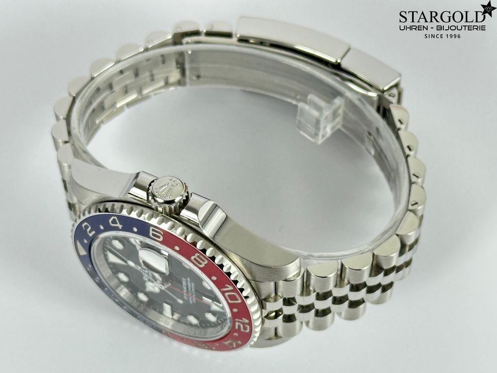 Rolex GMT-Master II "Pepsi" 126710BLRO