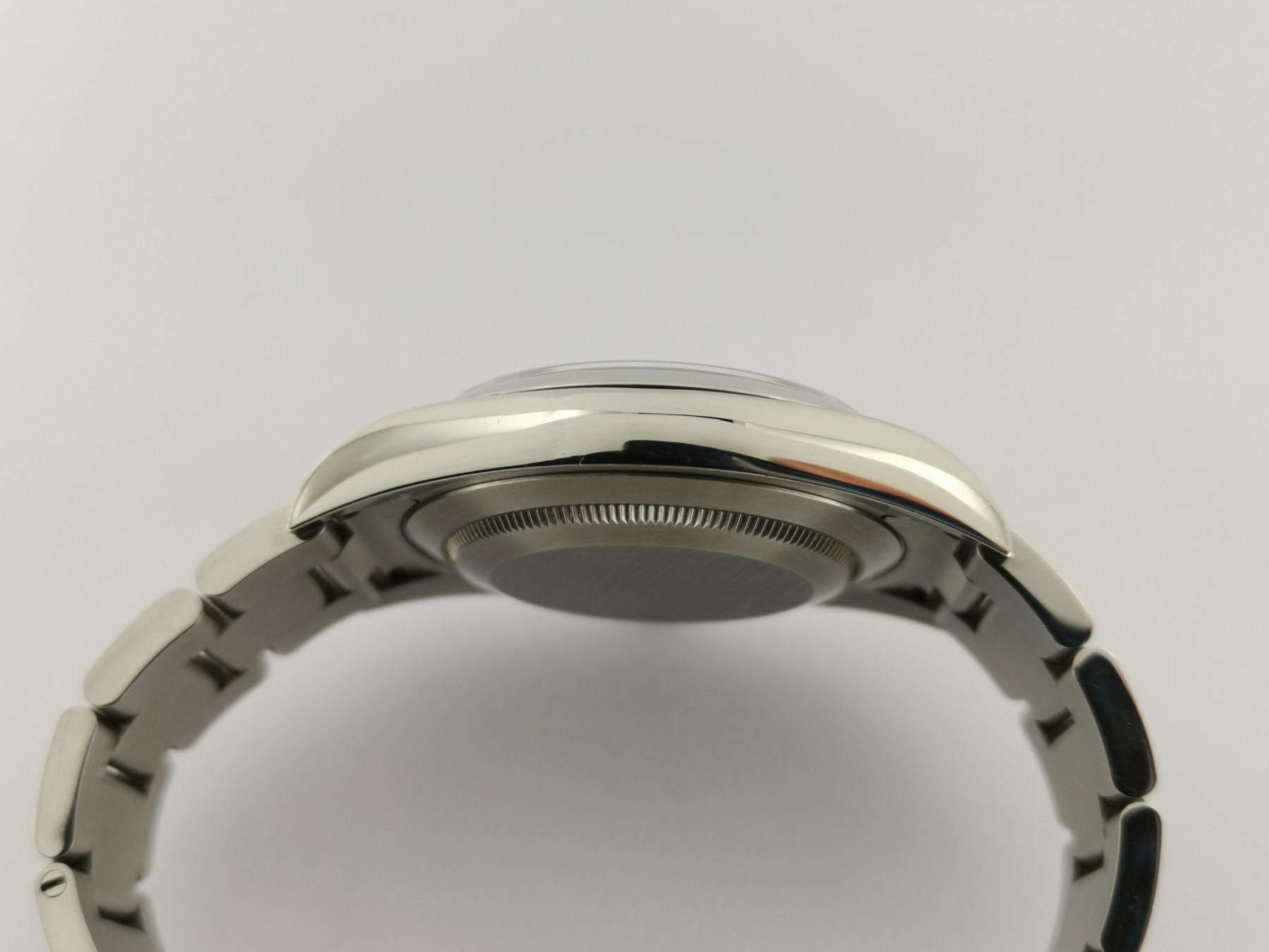 Rolex Oyster Perpetual 39 - 114300