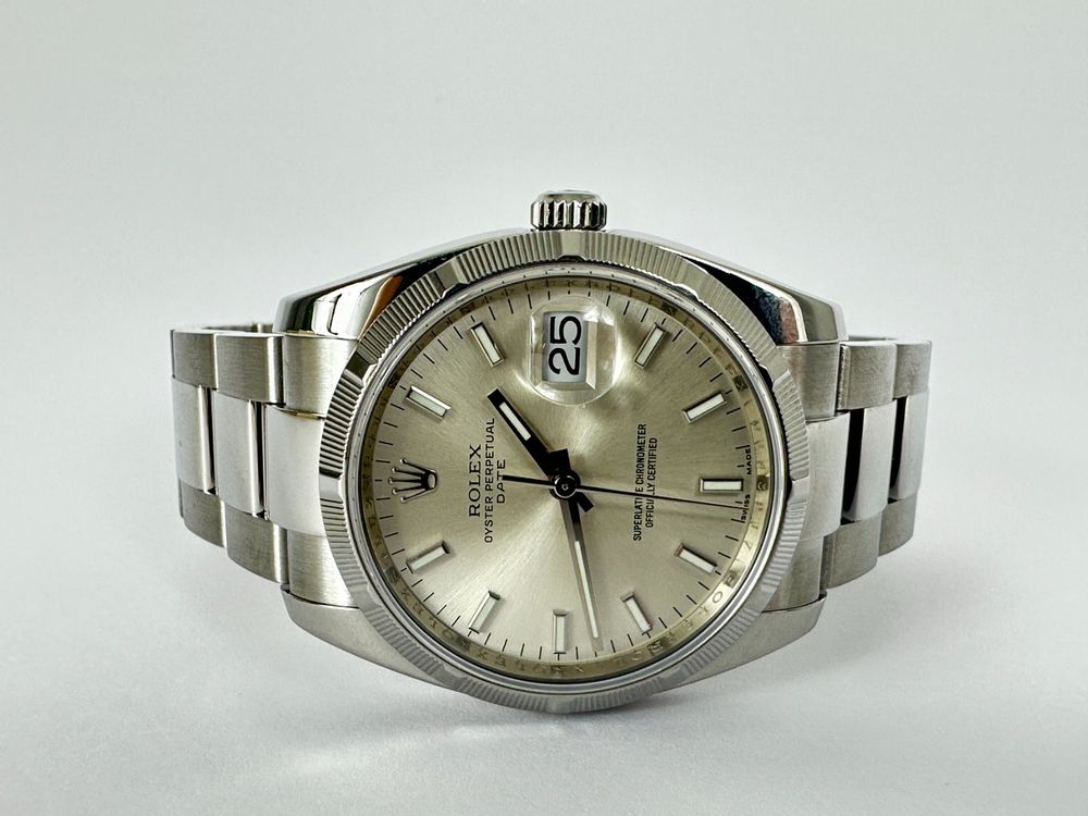Rolex Oyster Perpetual Date - 115210