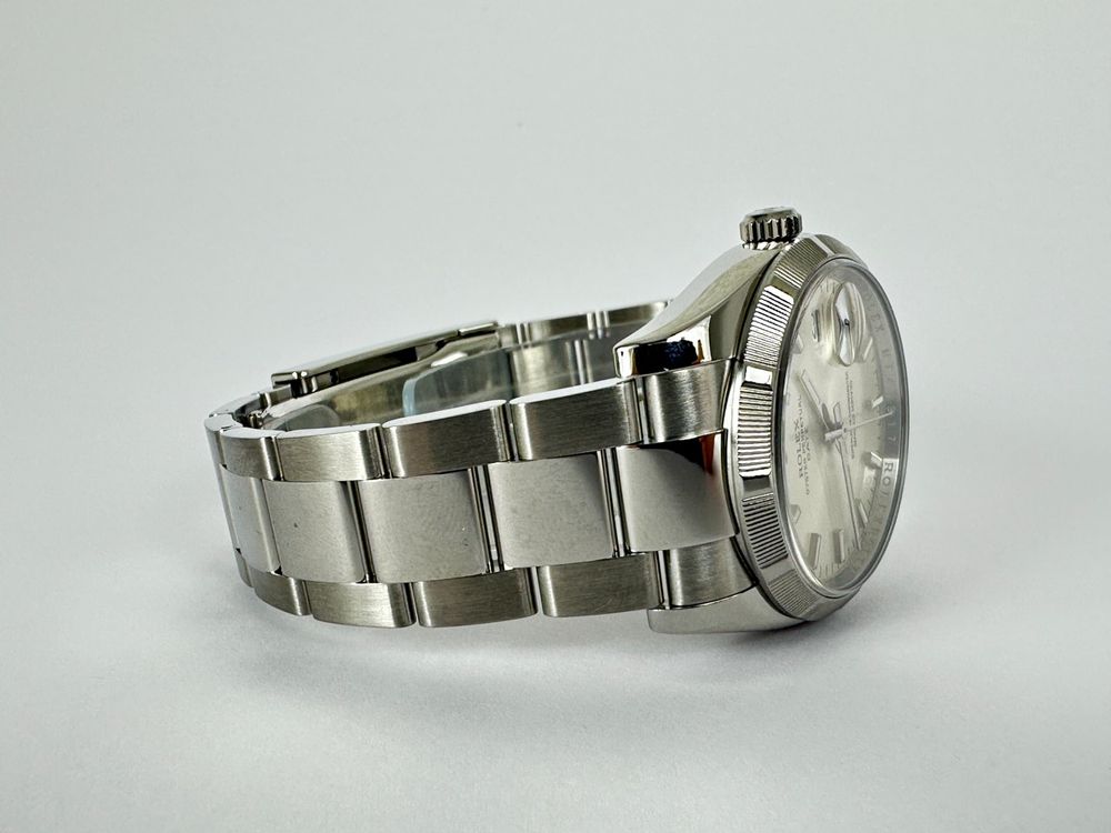 Rolex Oyster Perpetual Date - 115210