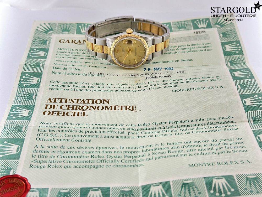 Rolex Oyster Perpetual Date - 15223