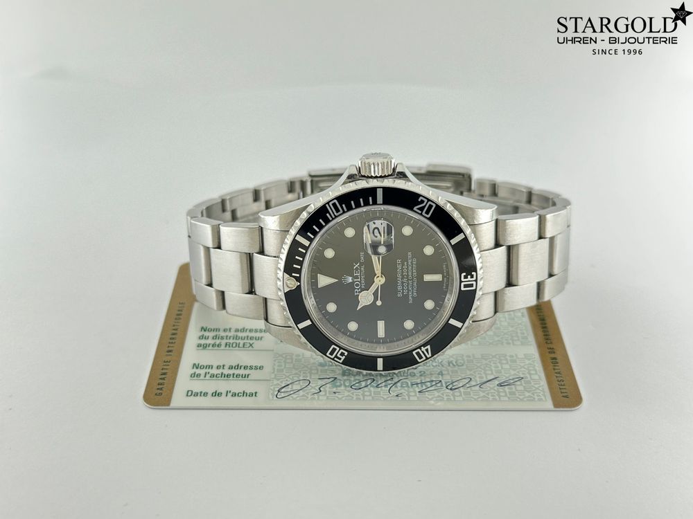 Rolex Submariner Date - 16610