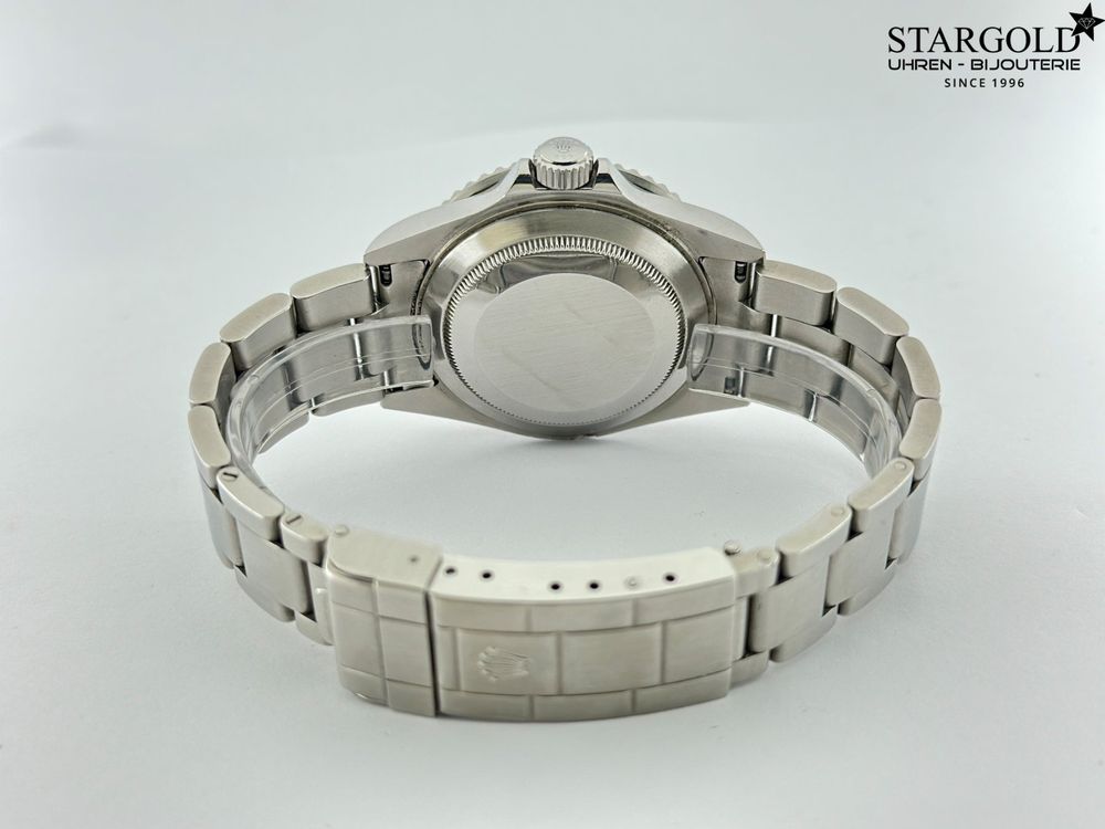 Rolex Submariner Date - 16610