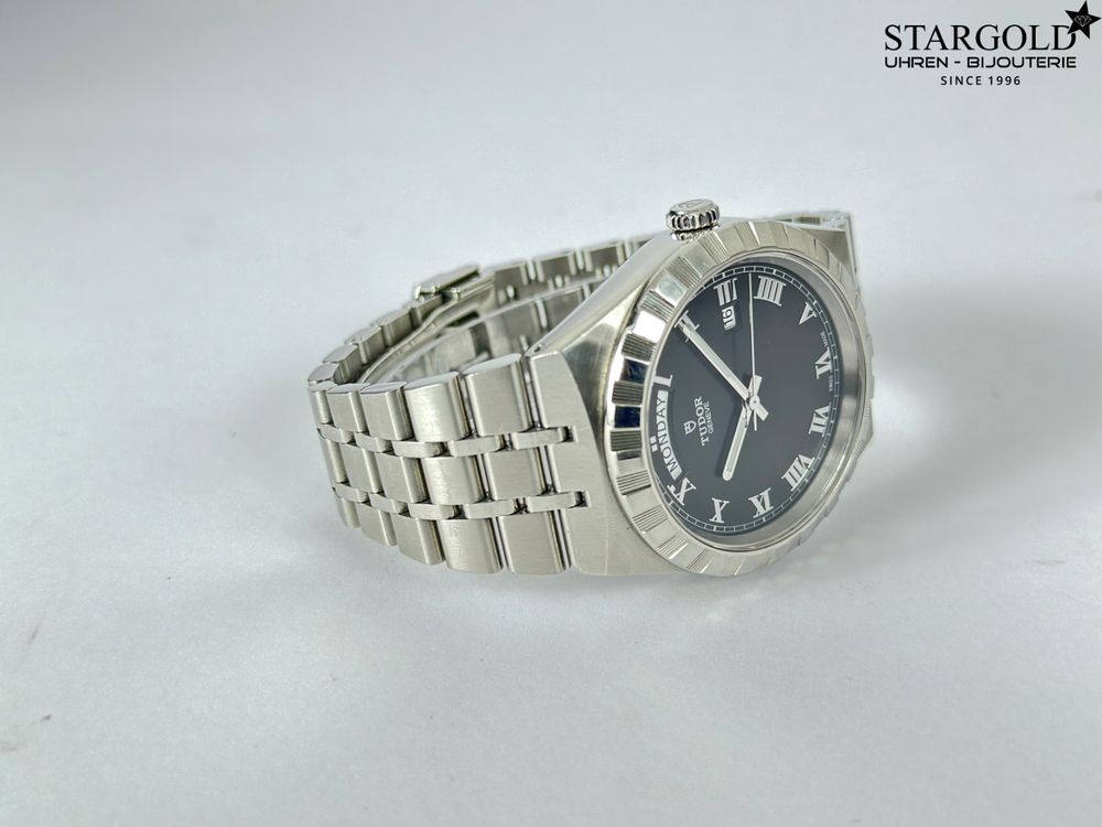 Tudor Royal - M28600