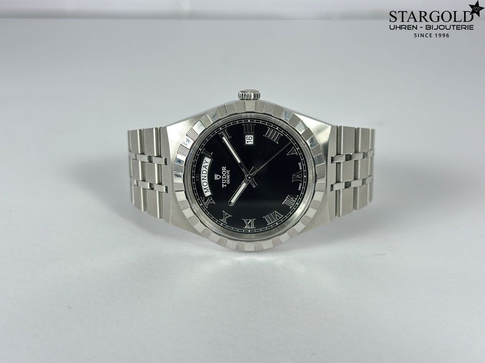 Tudor Royal - M28600