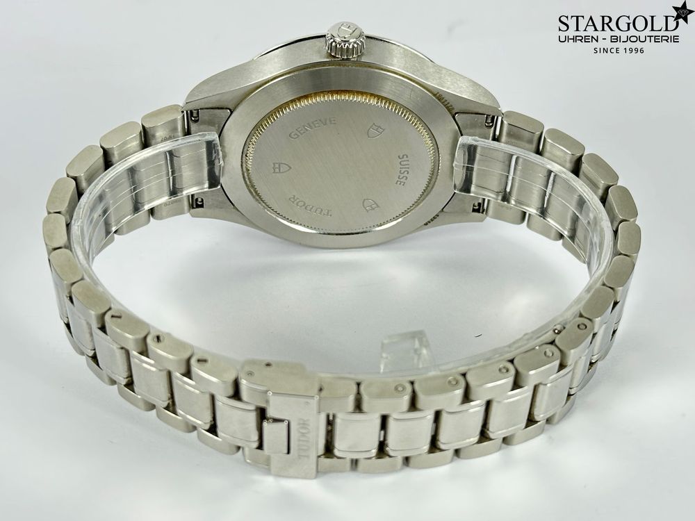 Tudor Style black 41mm - 12710