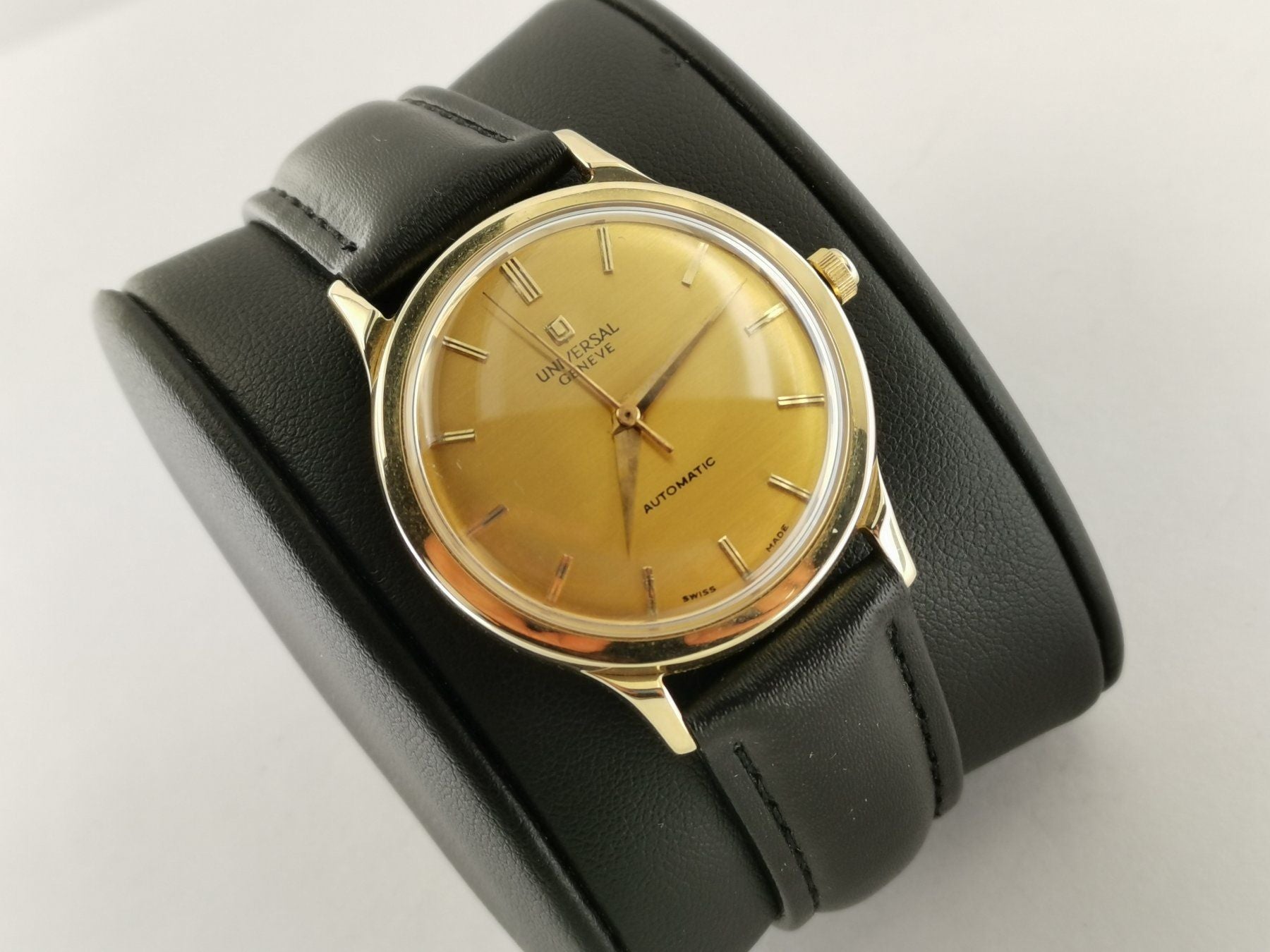 Universal Geneve Automatic 14K Gold