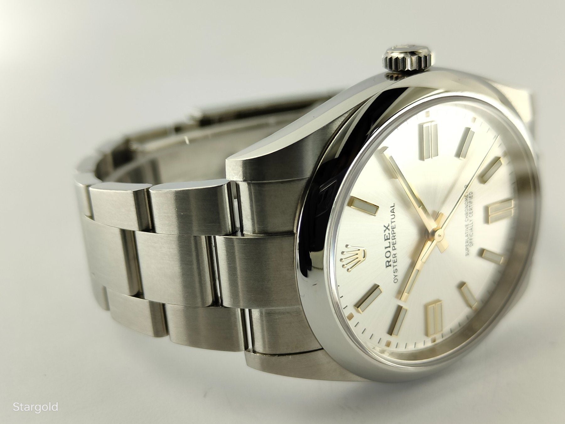 Rolex Oyster Perpetual 41 - 124300 - Fullset