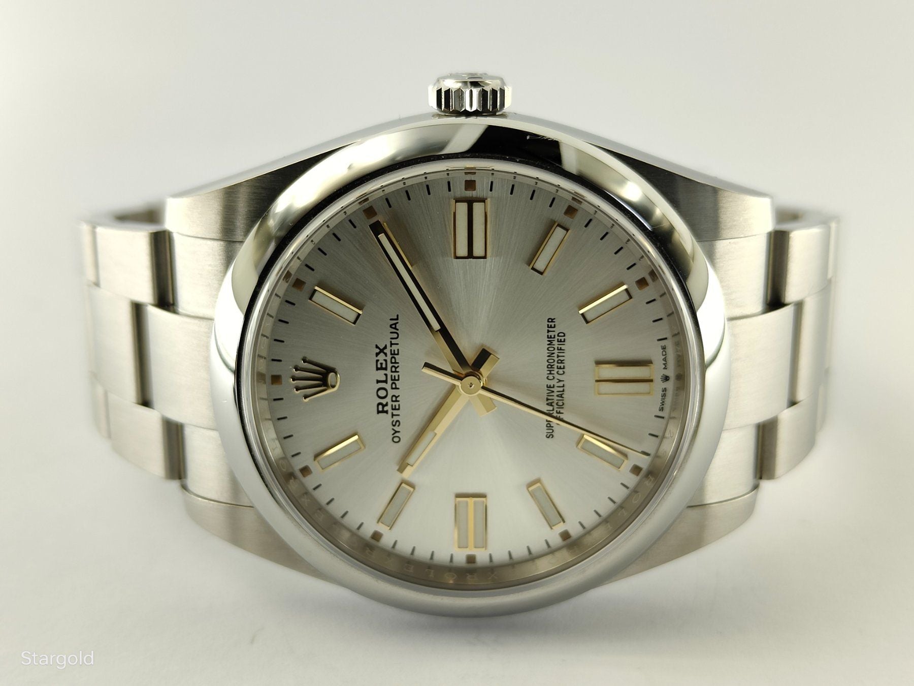 Rolex Oyster Perpetual 41 - 124300 - Fullset