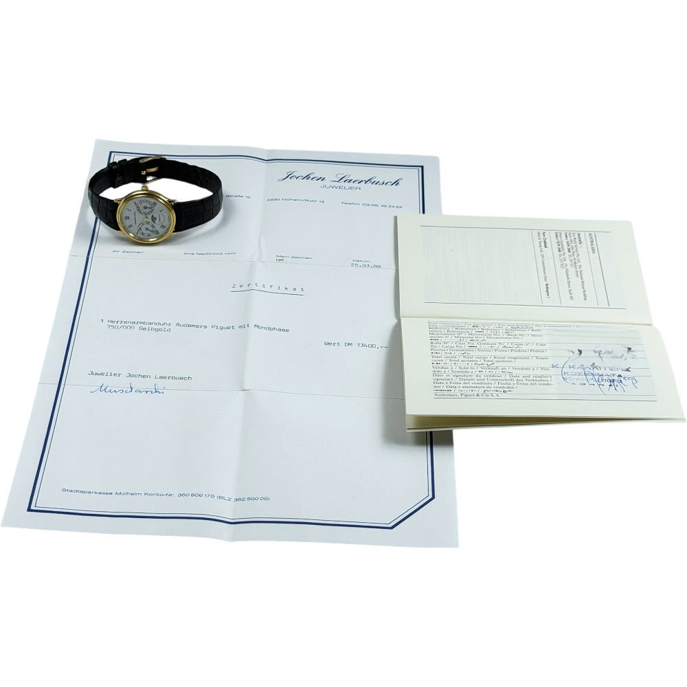 Audemars Piguet Day-Date Moonphase - 25589BA
