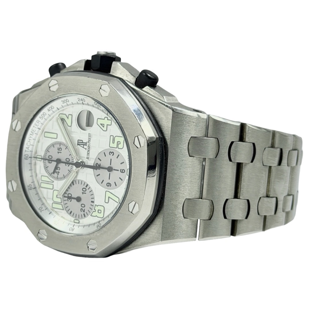 Audemars Piguet Royal Oak "The Beast" 25721TI.OO.1000TI.05