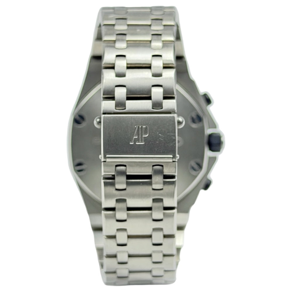 Audemars Piguet Royal Oak "The Beast" 25721TI.OO.1000TI.05