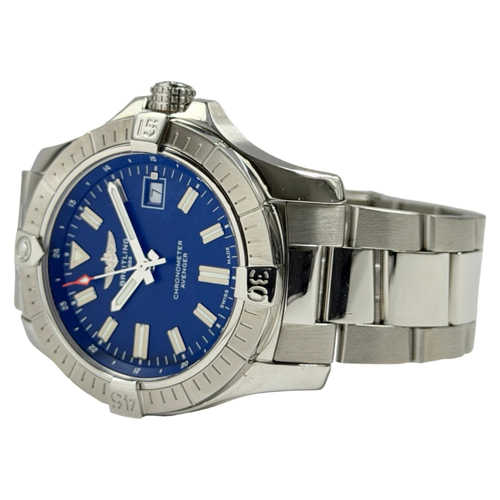 Breitling Avenger - A1731810