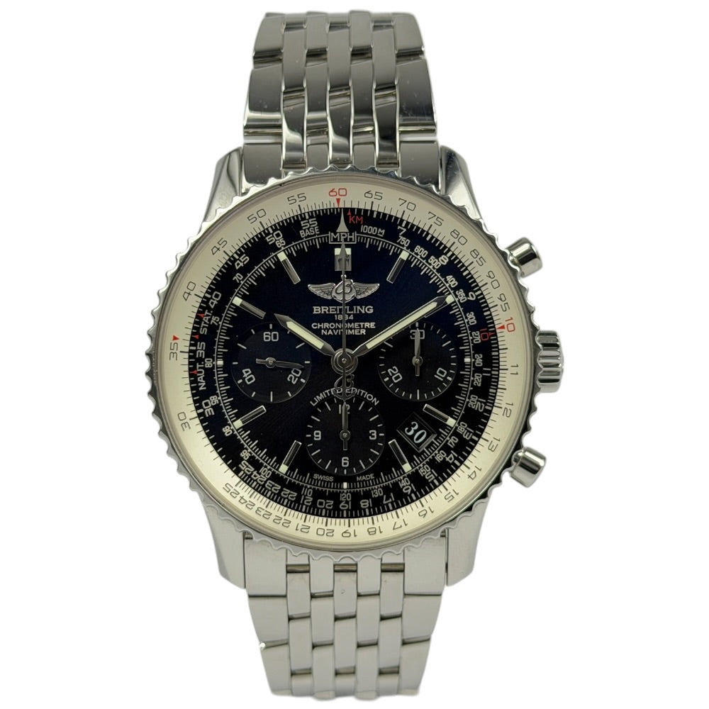 Breitling Navitimer 01 - Japan Limited Edition 400 - AB01211 auf Stargold.ch erhältlich.