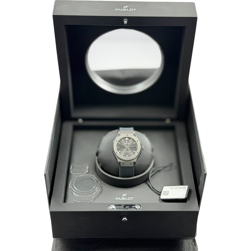 Hublot Classic Fusion Racing Grey 38mm - 565.NX.7071.RX