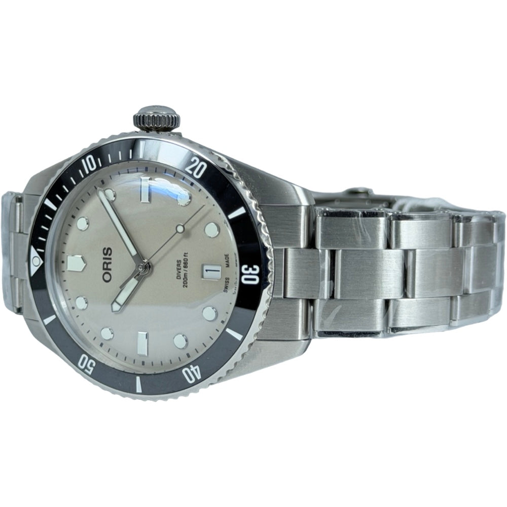 Oris Divers Date 39 - 01 733 7795 4051