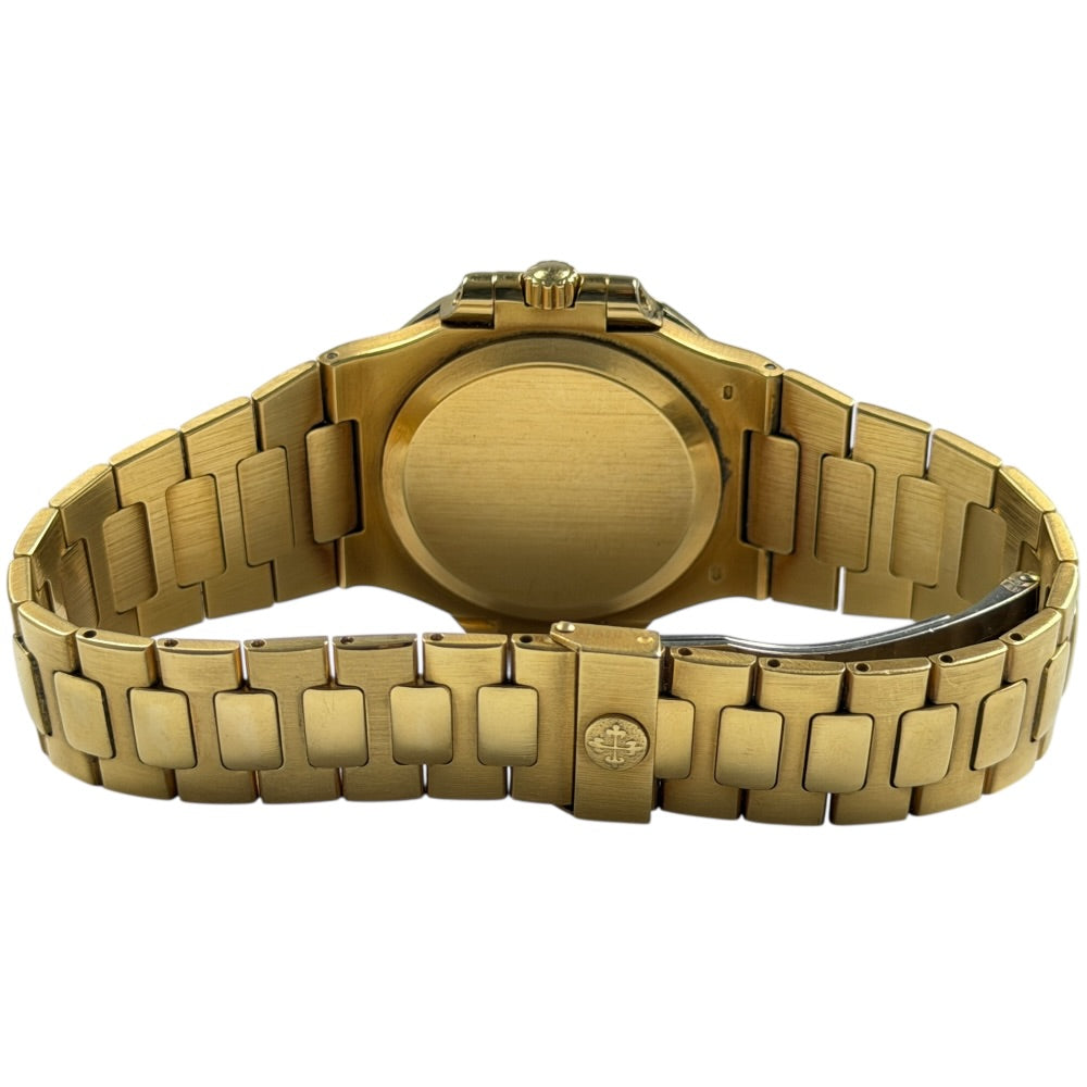 Patek Philippe Nautilus 18K Gold - 3800