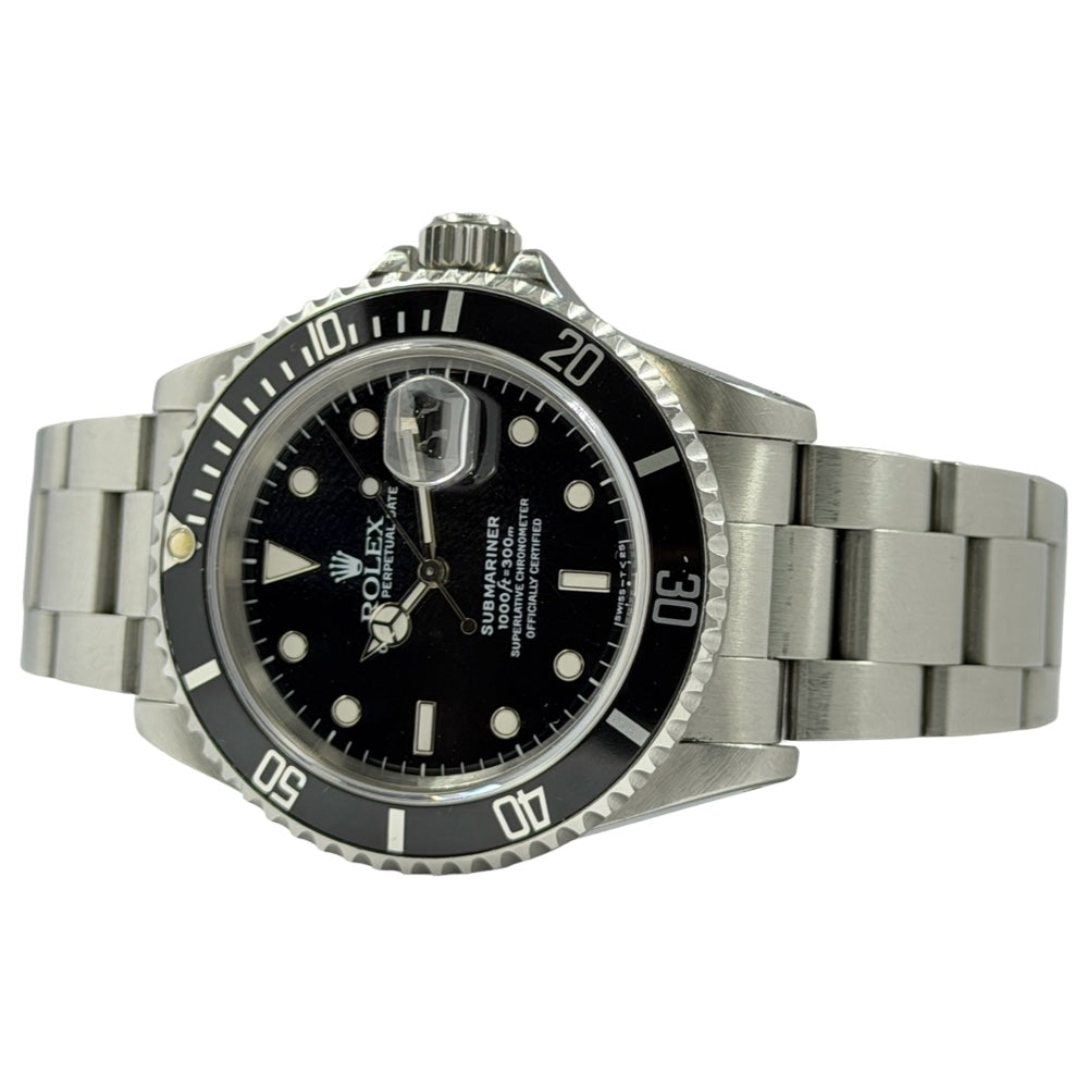 Rolex Submariner Date - 16610