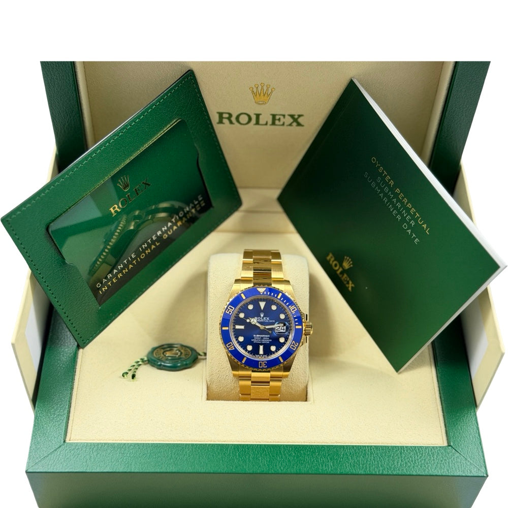 Rolex Submariner Date 18K Gold - 126618LB