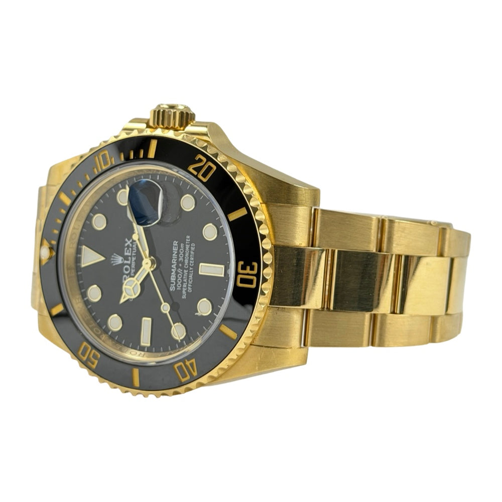Rolex Submariner Date 18K Gold - 126618LN