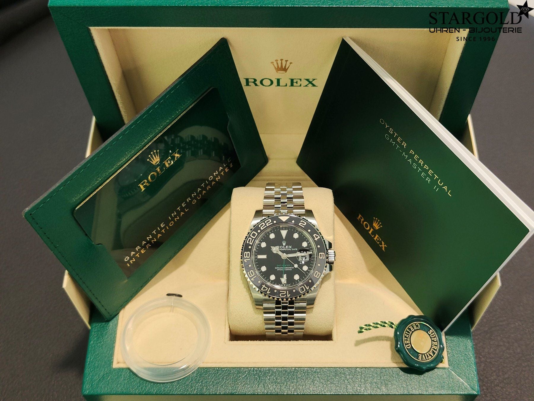 Rolex GMT-Master II Bruce Wayne - 126710GRNR