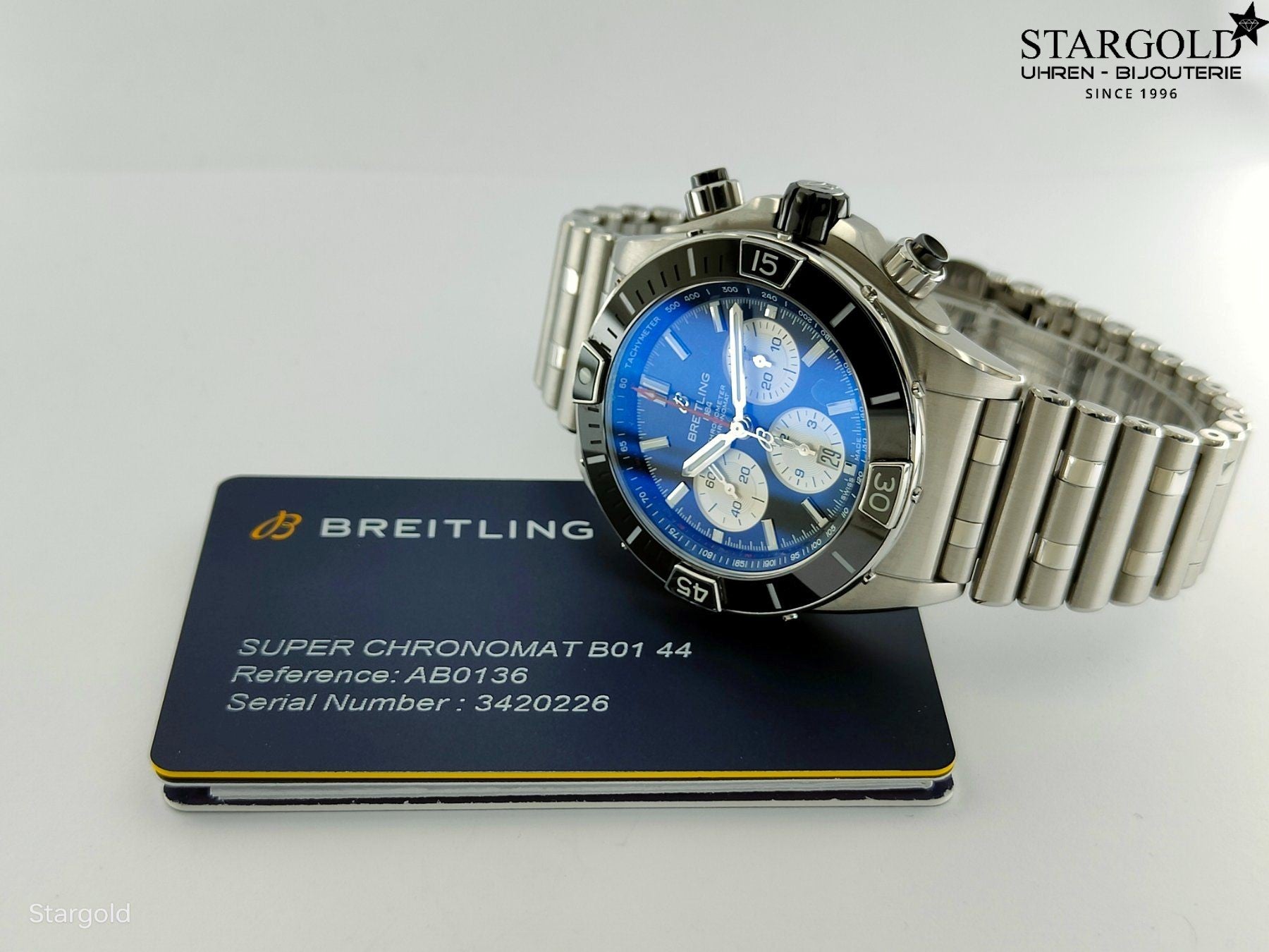 Breitling Super Chronomat B01 44 - mit Box & Papieren