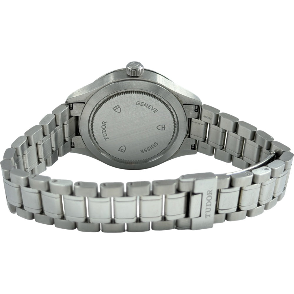 Tudor Style - 12510