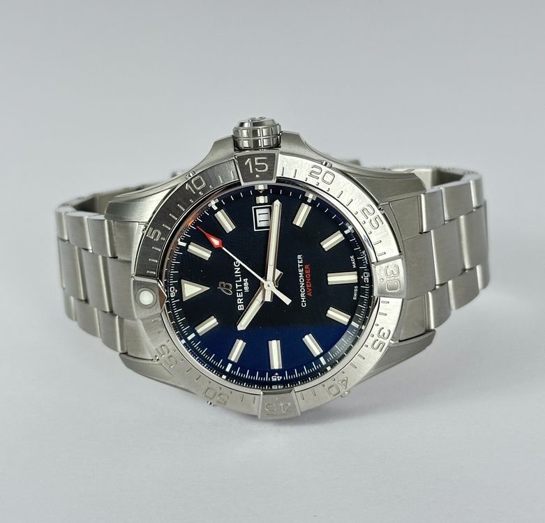 Breitling Avenger - A17328101B1A1
