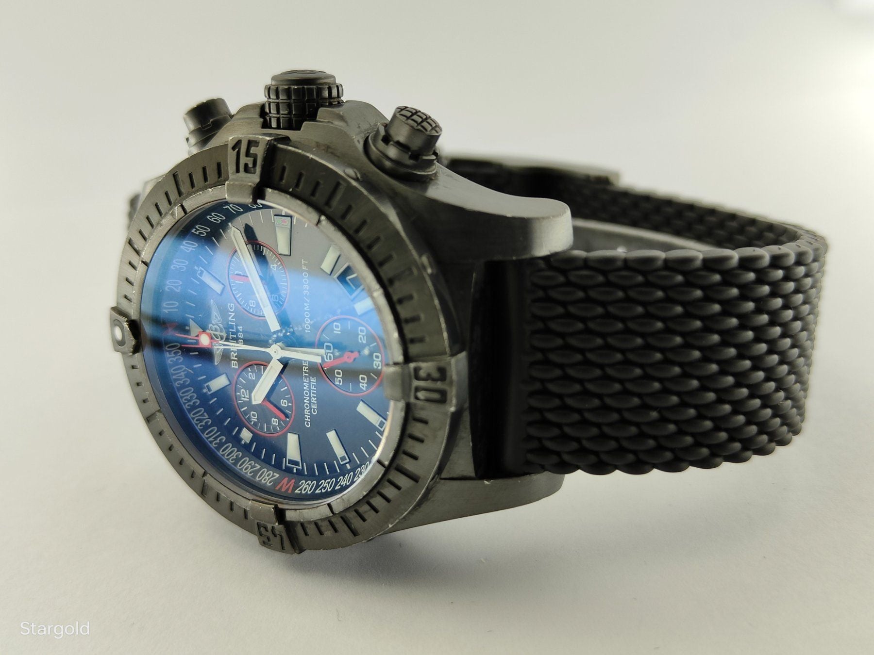 Chronographe Breitling Avenger Seawolf