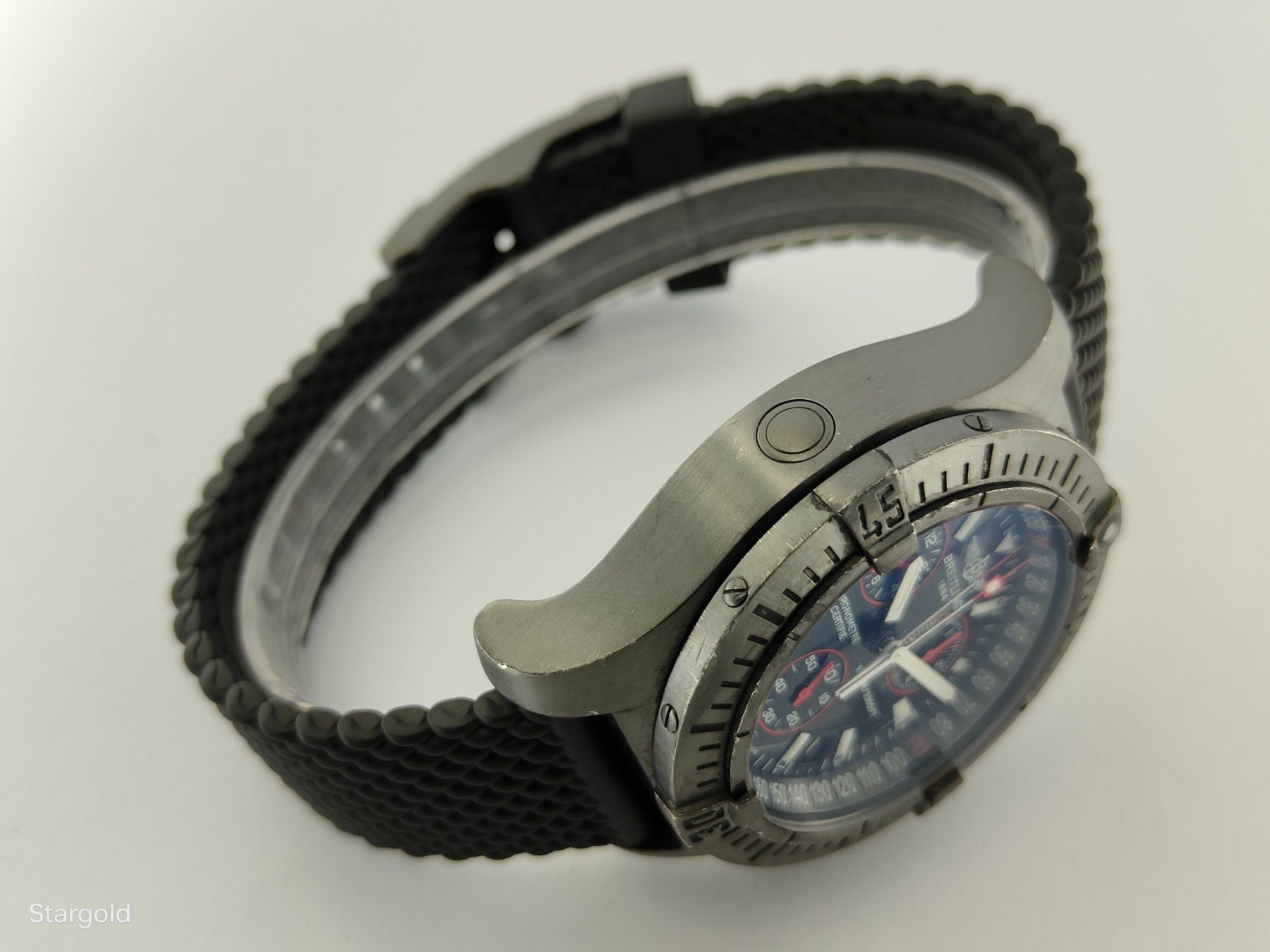 Breitling Avenger Seawolf Chronograph - M7339010