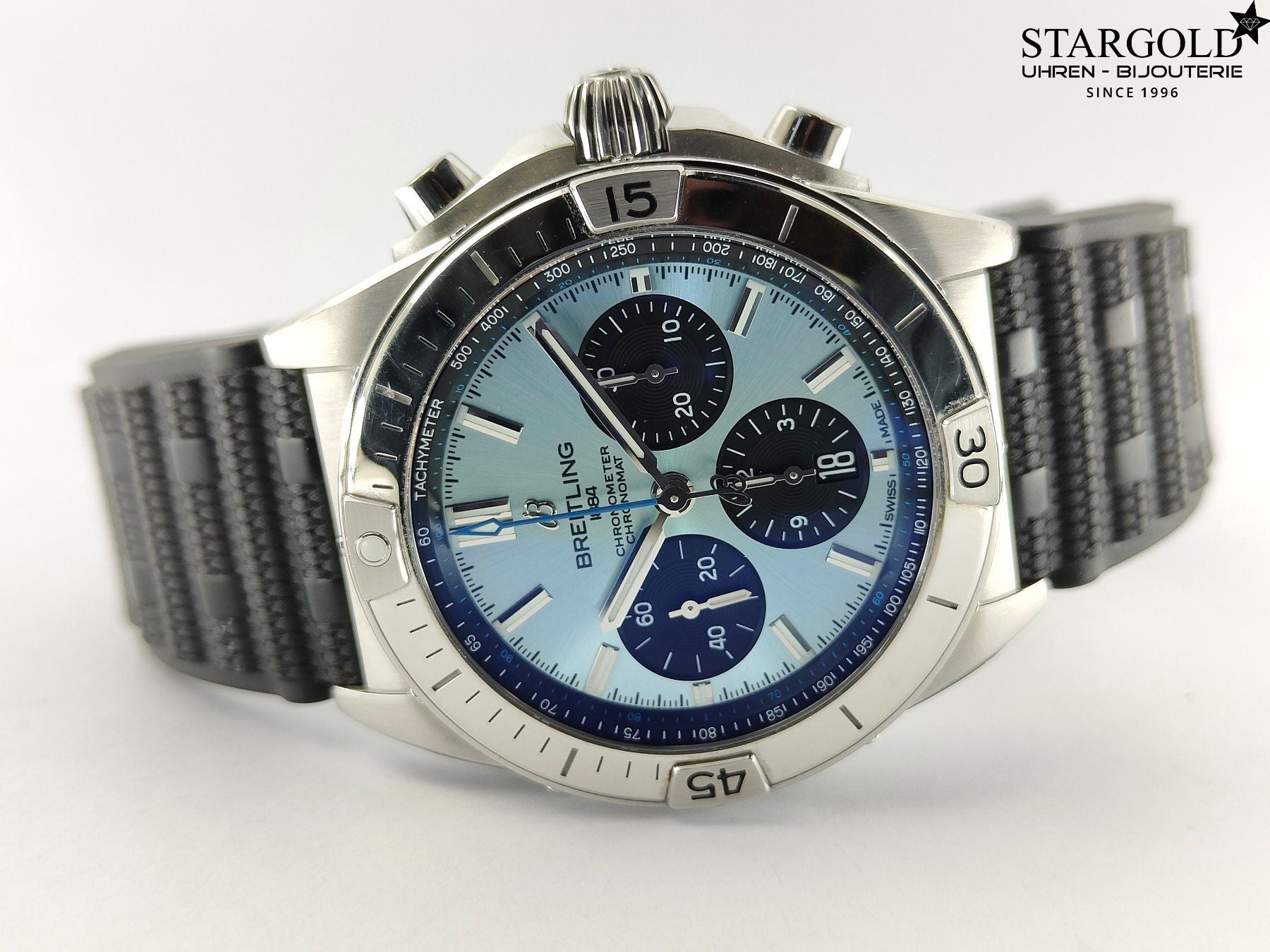 Breitling Chronomat 42 B01 - PB0134101C1S1