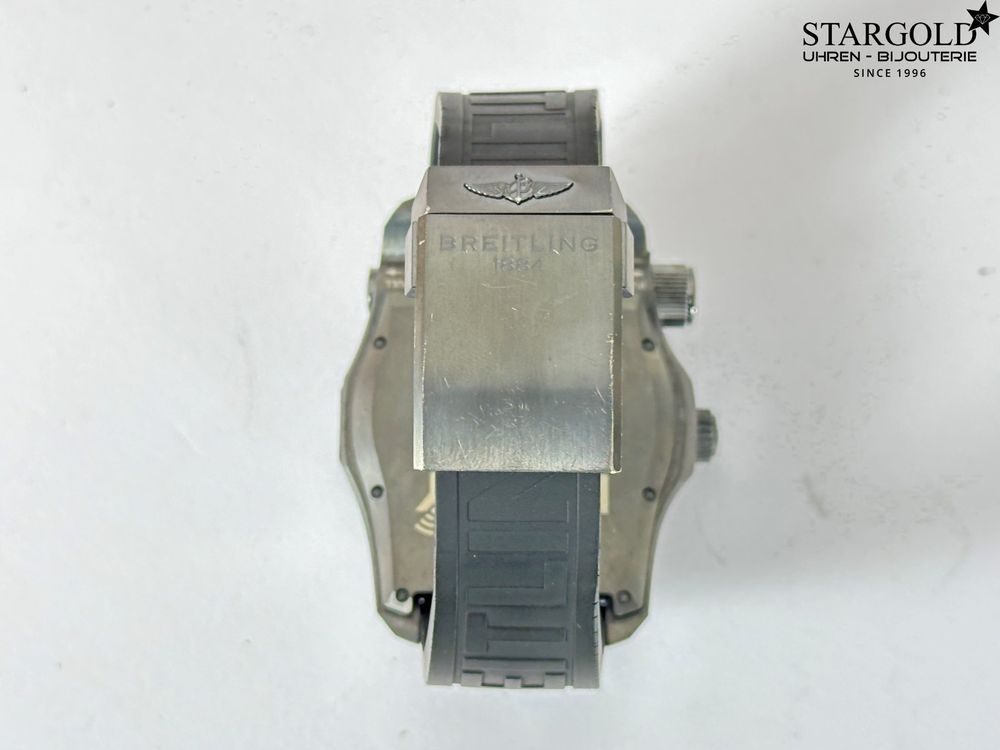 Breitling Emergency Night Mission - V76325C1
