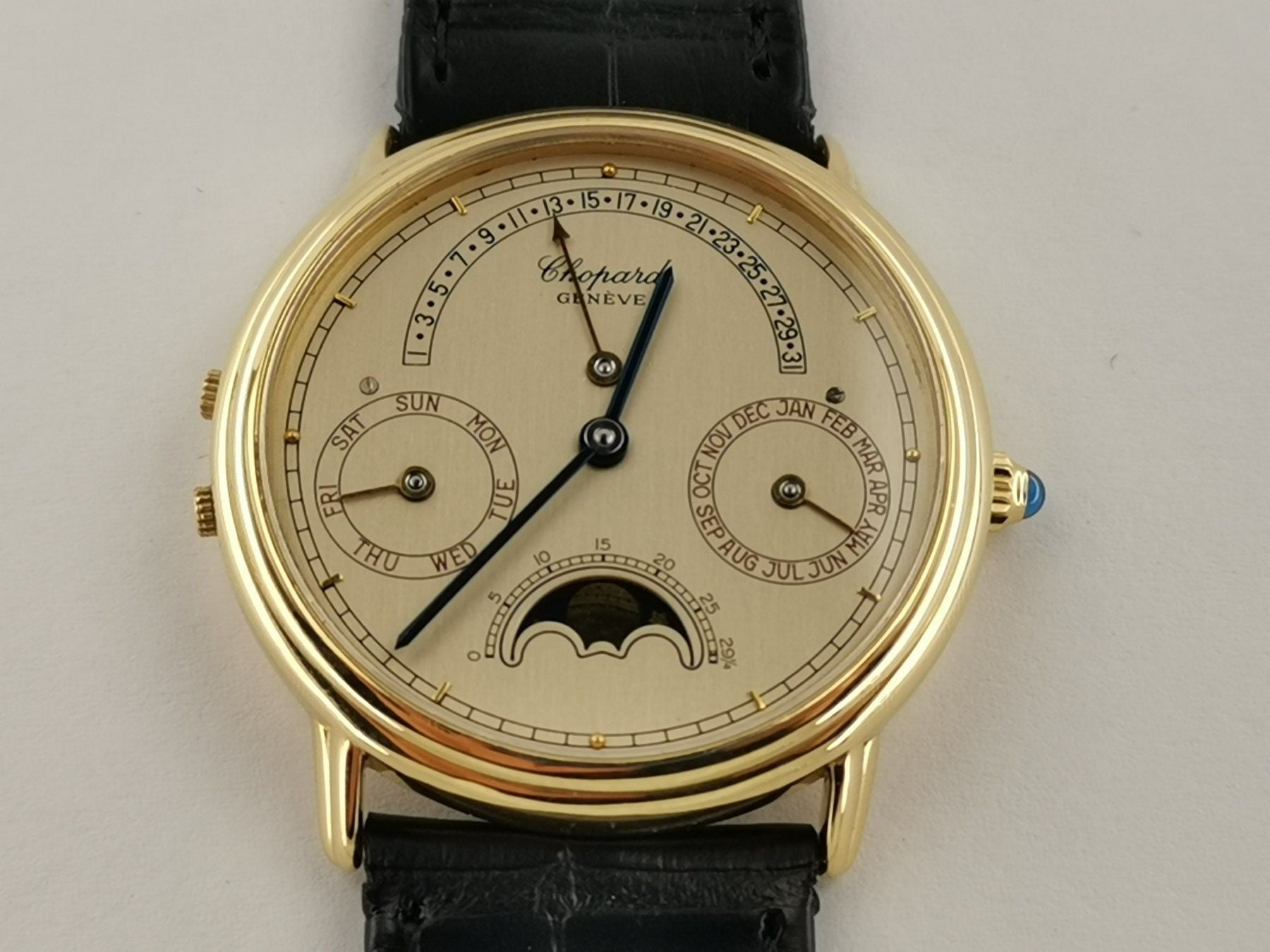 Chopard Luna D Oro full calendar made of 18K gold